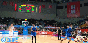 png电子统治内线！周琦15中11砍下31分9篮板 正负值+32最高