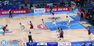 png电子平台神兵天降!曾凡博起飞力压防守双手暴力补扣